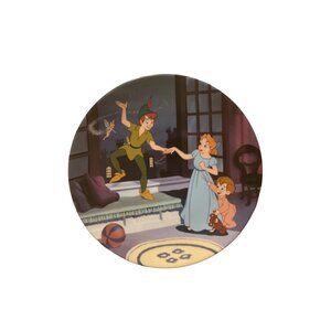 Disney Treasured Moments Peter Pan Collectible Plate 10354 A